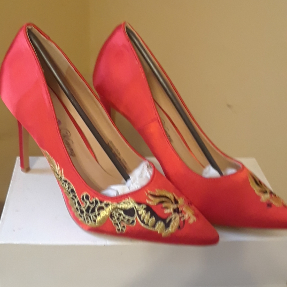 PENNY LOVES KENNYORANGE STILETTO HEELS